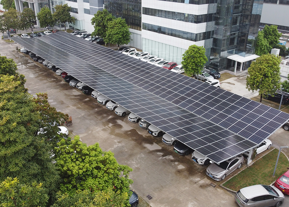 防水防曬還能充電！這個“光伏+車棚”絕了！